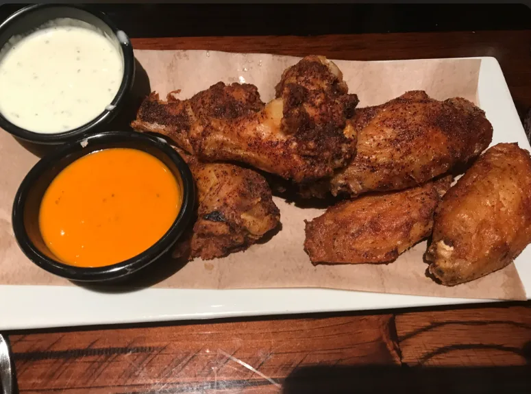 Seasoned Steakhouse Wings (illustrative image)